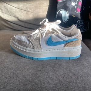 Jordan Low Elevate Size 6